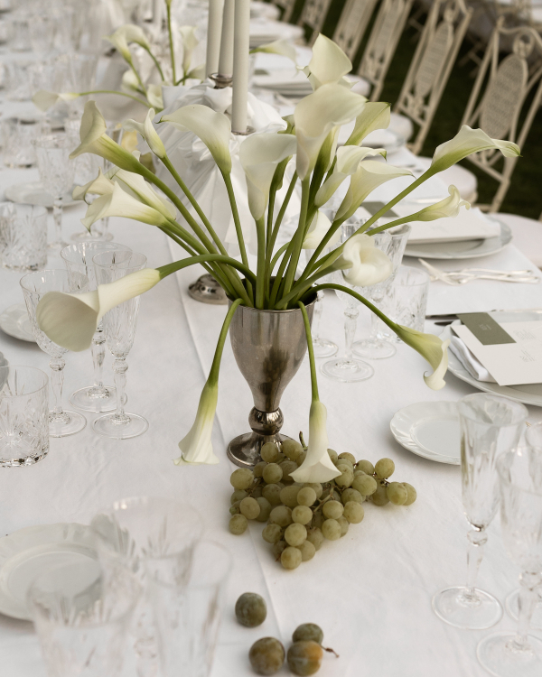 A Timeless & Intimately Elegant Tuscan Villa Wedding