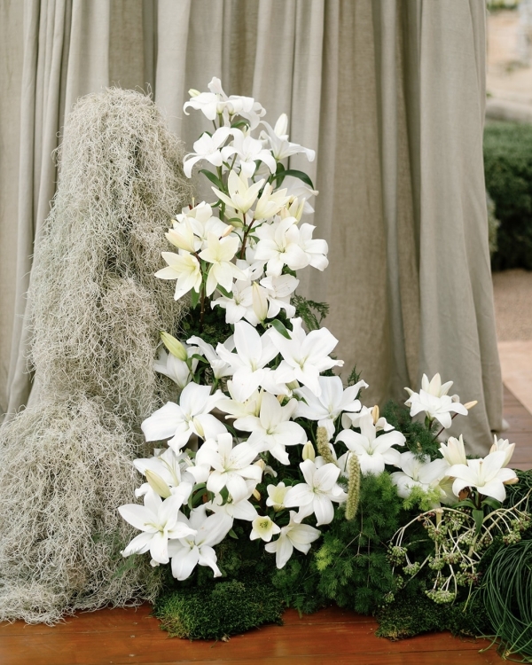 10 Major Wedding Floral Trends for Spring & Summer 2025