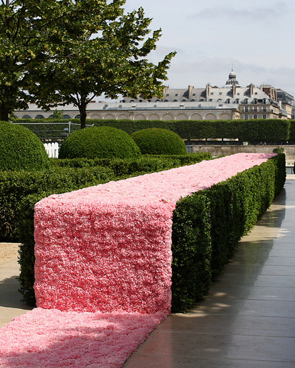 50 Bold & Breathtaking Maximalist Wedding Decor Ideas