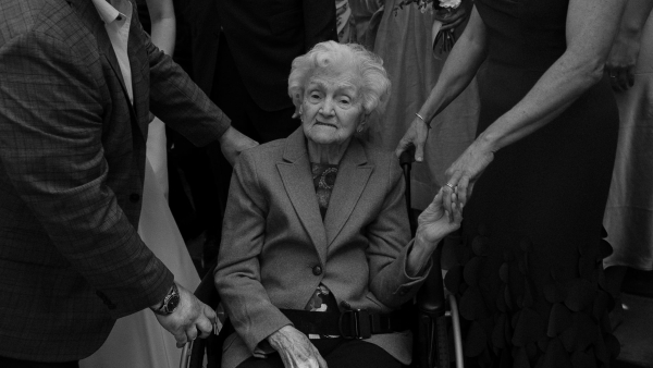 Photographers Jennifer Moher