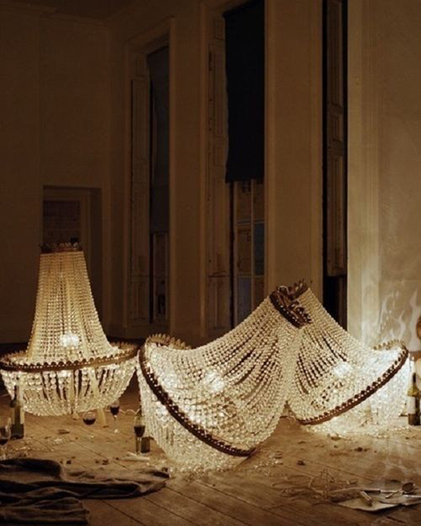 50 Bold & Breathtaking Maximalist Wedding Decor Ideas