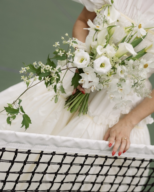 An Enchanting Lakeside Wedding in Canada