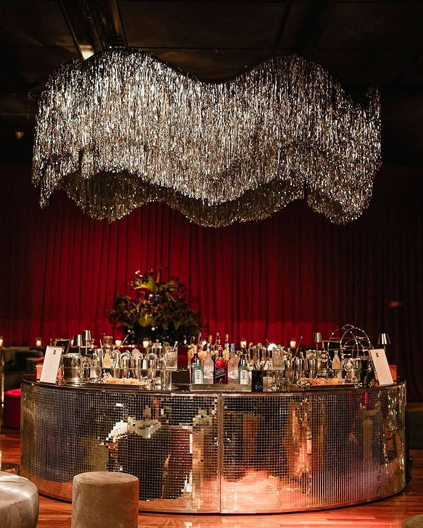 50 Bold & Breathtaking Maximalist Wedding Decor Ideas