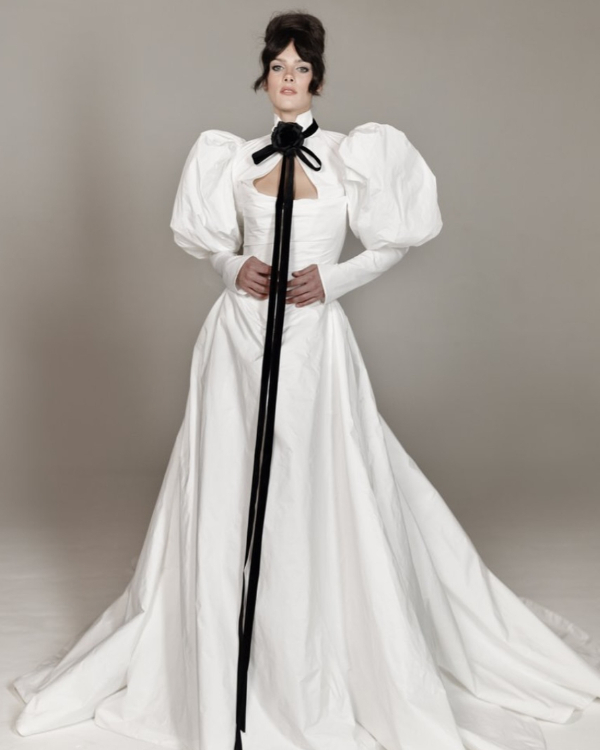 45 Chic Sleeve Wedding Dresses Trending for Fashion-Forward Brides