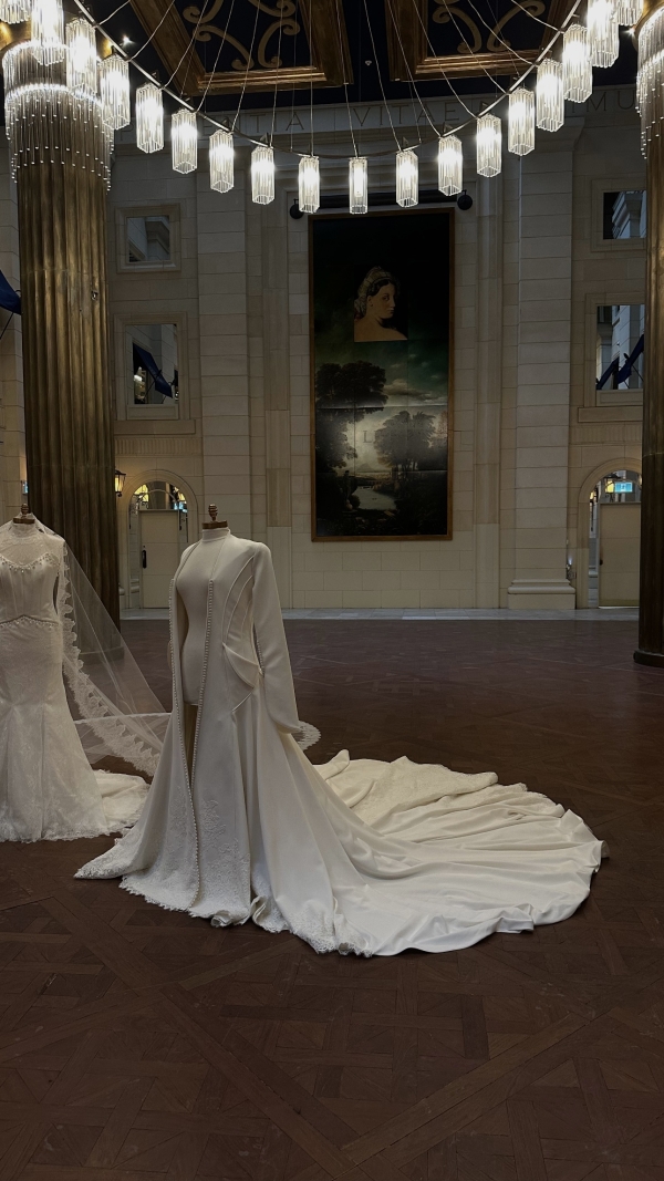 Content Creators Hype Gal