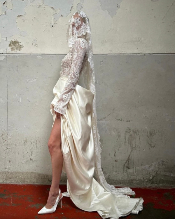 45 Chic Sleeve Wedding Dresses Trending for Fashion-Forward Brides