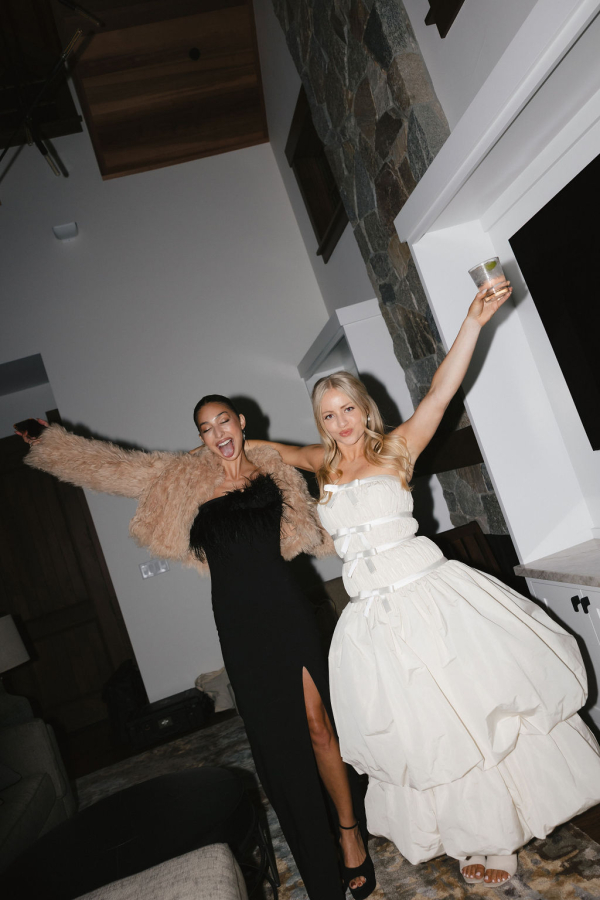 Photographers Elizabeth Pishal