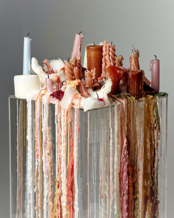 50 Bold & Breathtaking Maximalist Wedding Decor Ideas