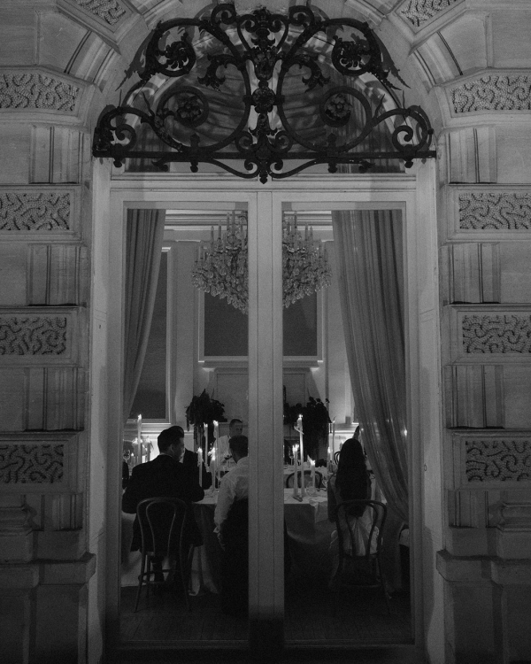 10 Must-Have Wedding Reception Photos, According to Top Photographers