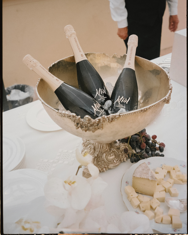 An Elegant & Dreamy Italian Wedding in a Historic Roman Villa