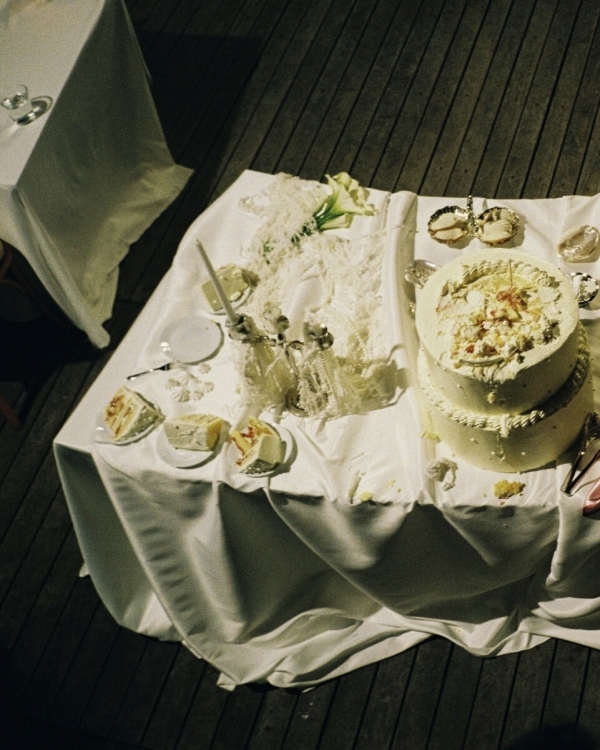 10 Must-Have Wedding Reception Photos, According to Top Photographers