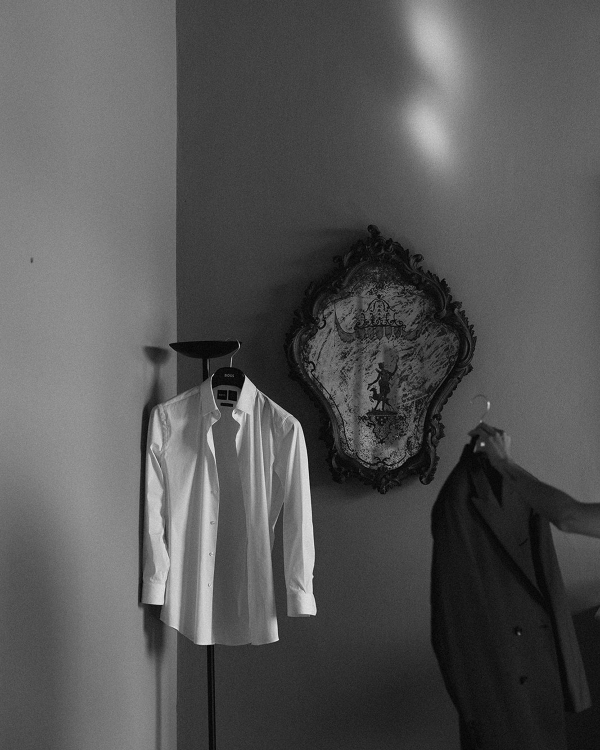 A Bold Cherry Red Wedding Amongst a Spanish Garden Villa