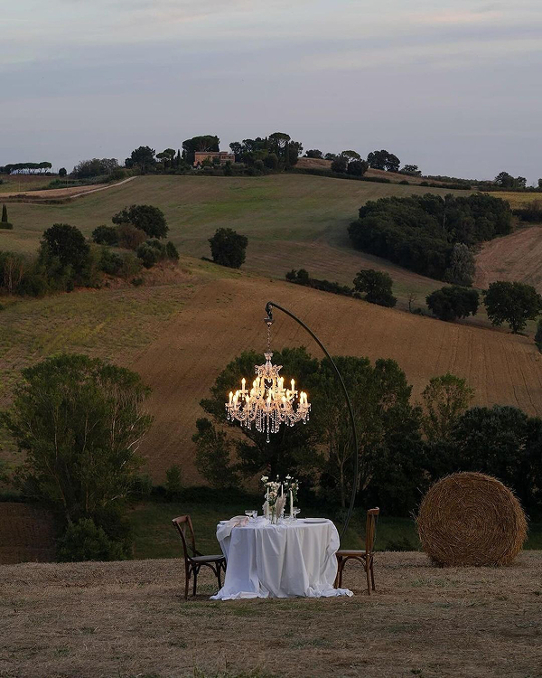 40 Statement Lighting Ideas to Elevate Your Wedding Reception