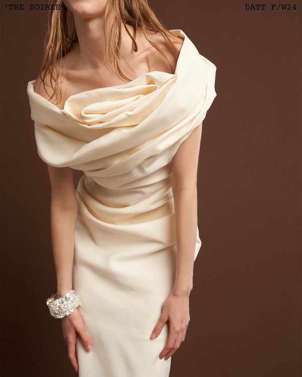 30 Bridal Jewelry Trends to Elevate Your Wedding Look