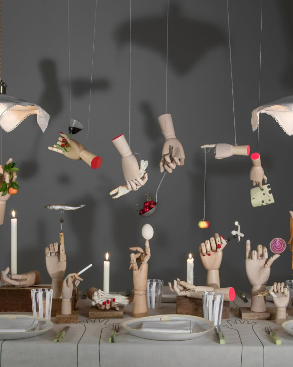 40 Surrealist Decor Ideas to Create a Dreamlike Celebration