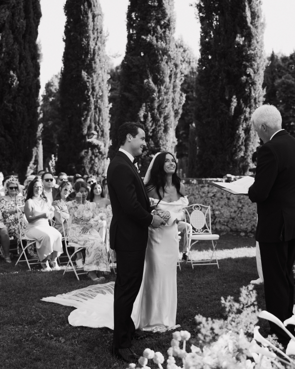 A Timeless & Intimately Elegant Tuscan Villa Wedding
