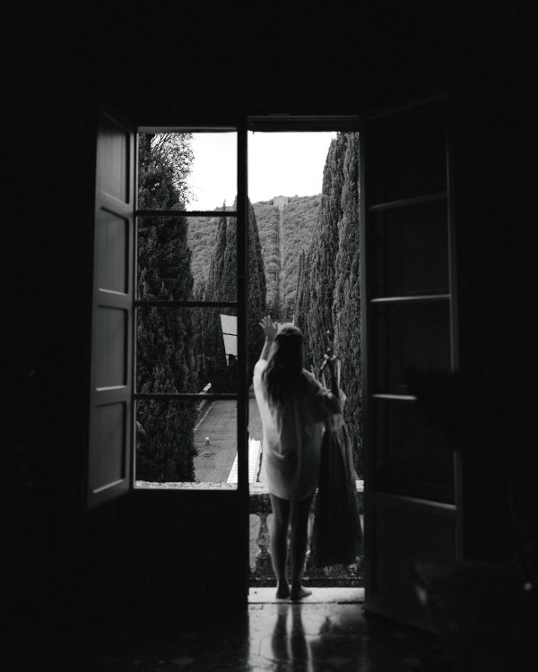 A Timeless & Intimately Elegant Tuscan Villa Wedding