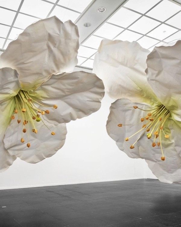 Trend: Giant Paper Flower Installations