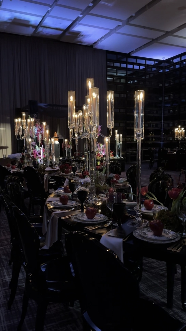 Content Creators Hype Gal