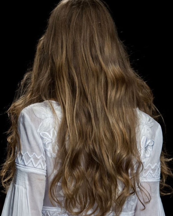 Humidity-Proof Wedding Hairstyles: 6 Styles & Step-by-Step Guides