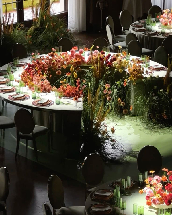 50 Bold & Breathtaking Maximalist Wedding Decor Ideas
