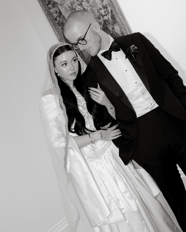 An Opulent & Darkly Romantic Renaissance-Inspired Wedding