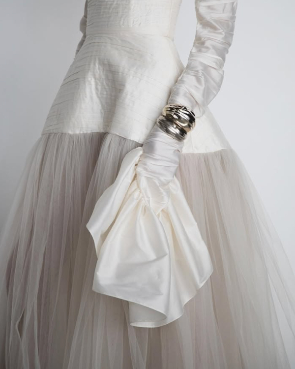 45 Chic Sleeve Wedding Dresses Trending for Fashion-Forward Brides