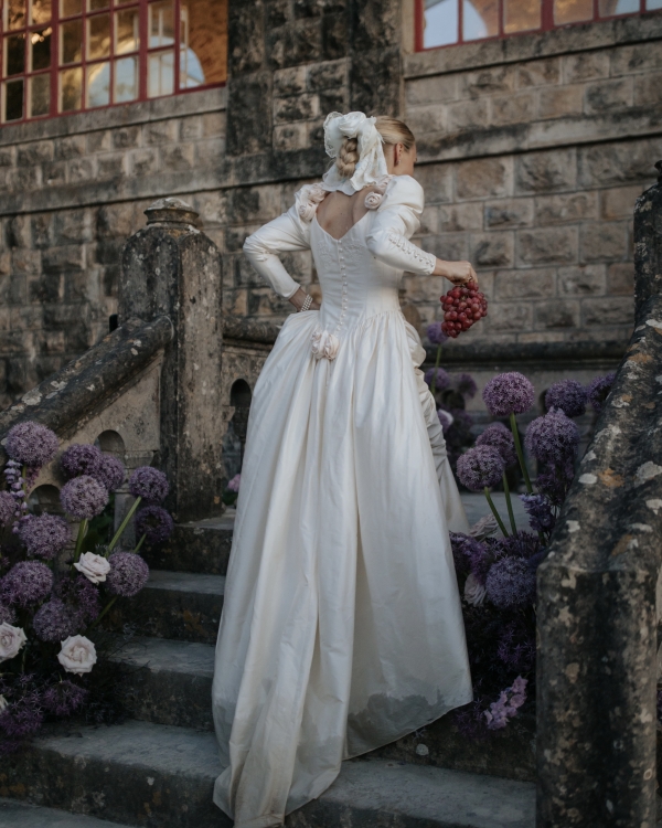 A Vintage-Inspired Seaside Wedding in Portugal