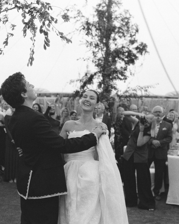 10 Must-Have Wedding Reception Photos, According to Top Photographers