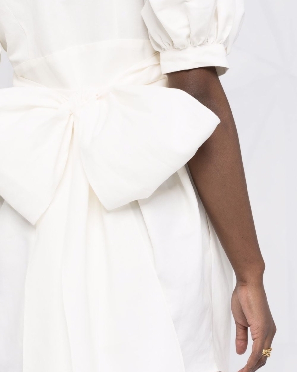 Top 10 White Linen Wedding Dresses for Summer | Stylish Linen Outfits for Weddings