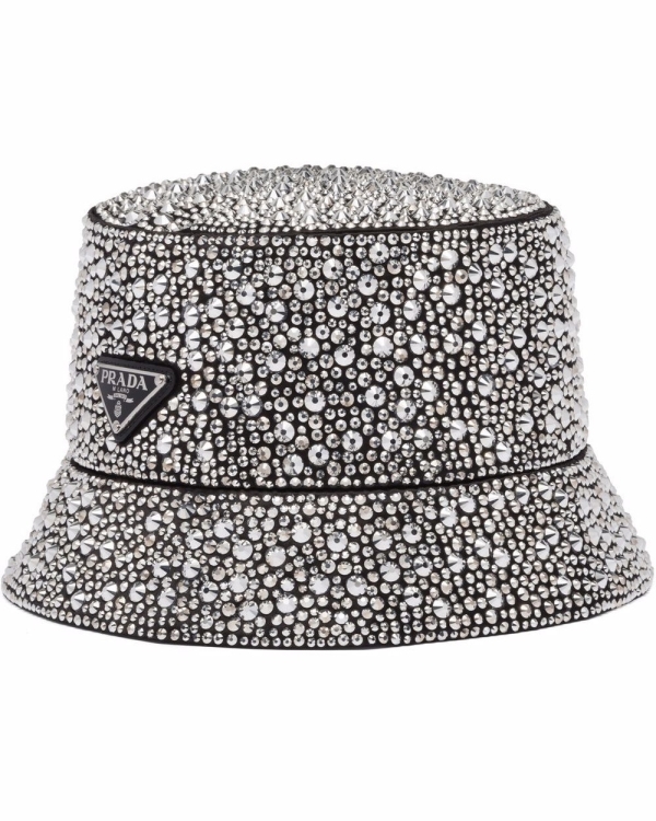 Sequins and Rhinestones to a Wedding | Looks with Rhinestones | Outfits with Sequins For Wedding Guest