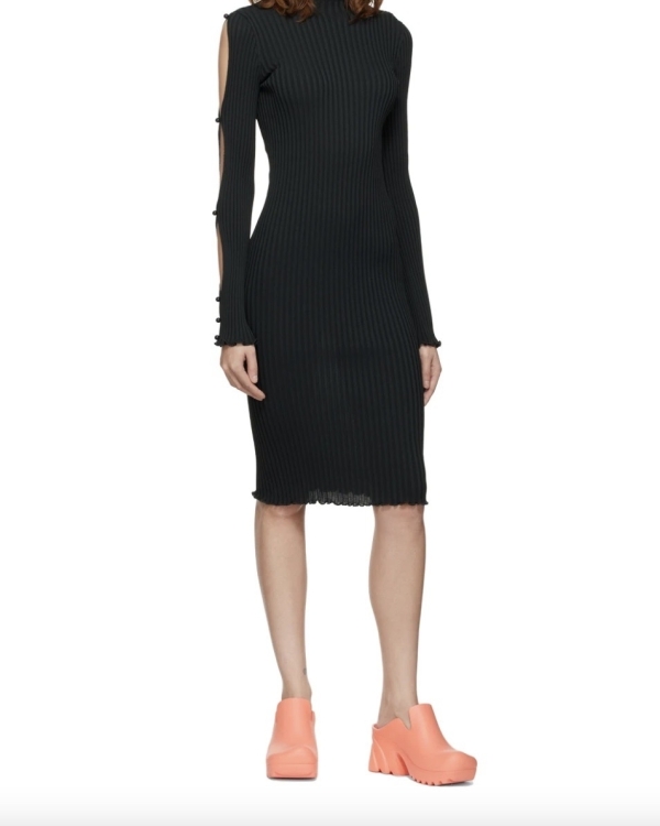 Bridal Shoes for a Beach Ceremony