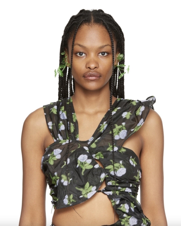 Floral Motif Jewelry for a Wedding Day