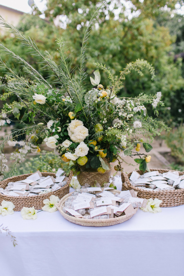 Florists Isa Isa Floral