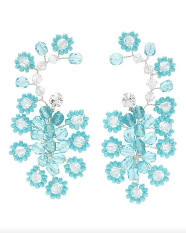 Floral Motif Jewelry for a Wedding Day