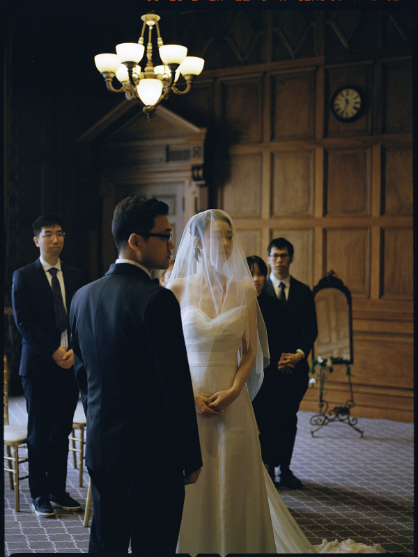 Photographers Lola Rong