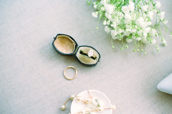 Photographers Courtney Sinclair