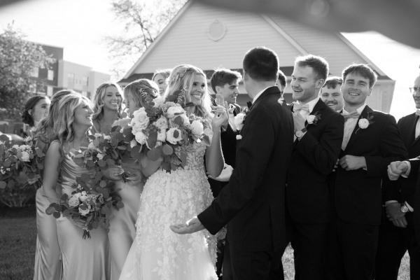 Photographers Courtney Sinclair