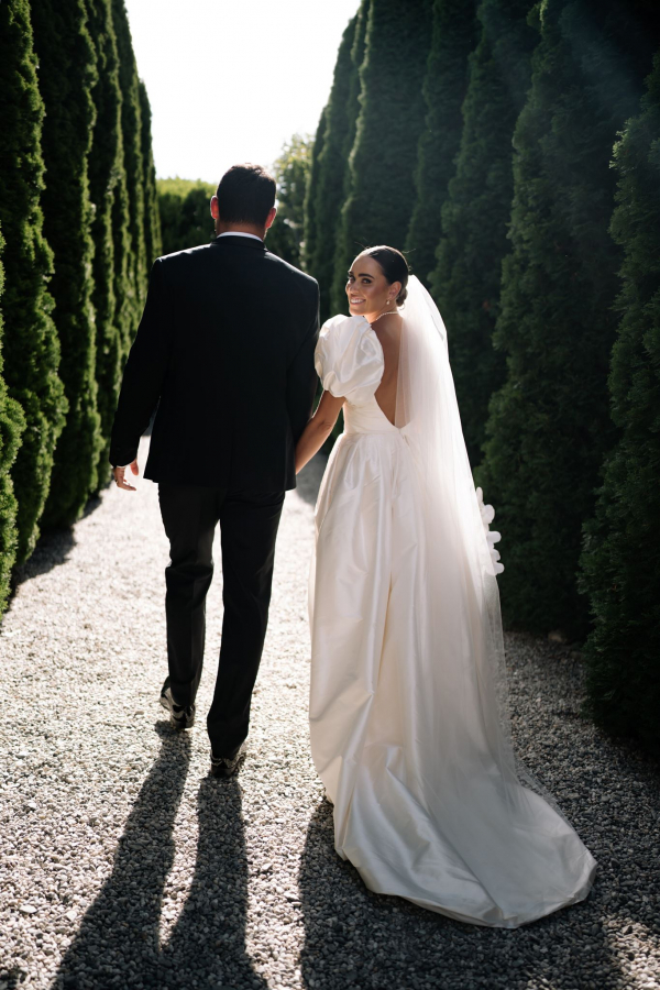 Enchanting Nuptials in Queenstown: A Harmonious Fusion of Elegance and Celebration