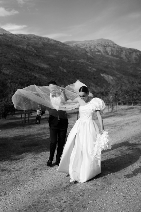 Enchanting Nuptials in Queenstown: A Harmonious Fusion of Elegance and Celebration