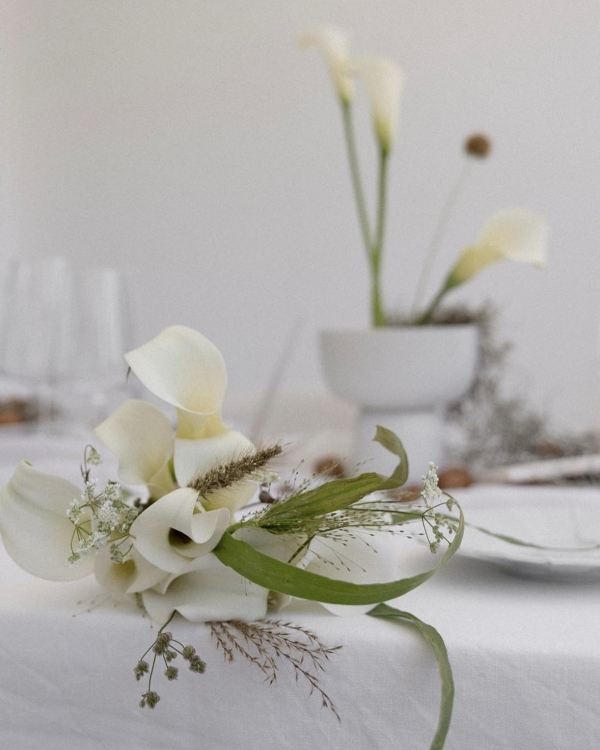 Calla Lily Arrangement Inspo | Beautiful Calla Lily Wedding Bouquets