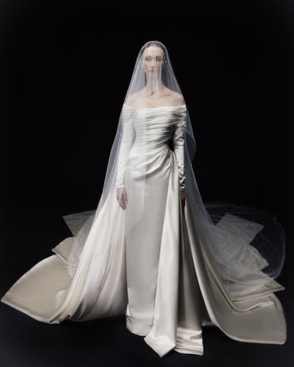 Beautiful and Trendy Wedding Dresses with Draped Details | Draped Bridal Inspiration