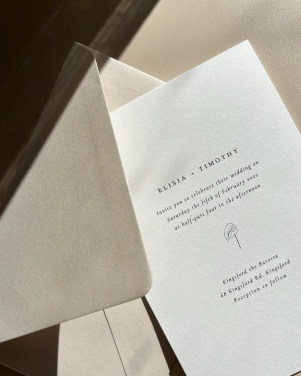 Minimalist Wedding Invitations Inspiration | Ideas for Your Minimalist Bridal Invitations