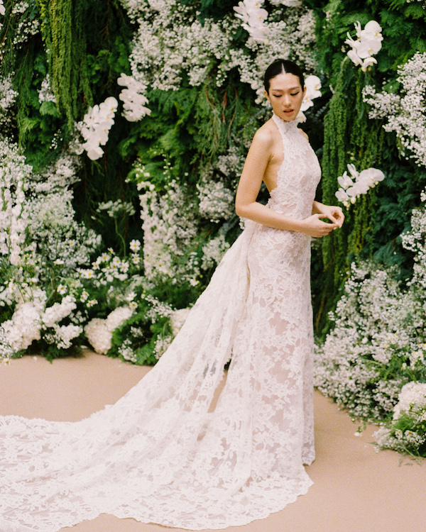 Chic Bangkok Wedding | Gorgeous Blueberry Wedding Cake