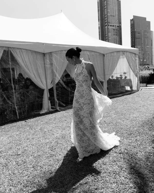 Chic Bangkok Wedding | Gorgeous Blueberry Wedding Cake