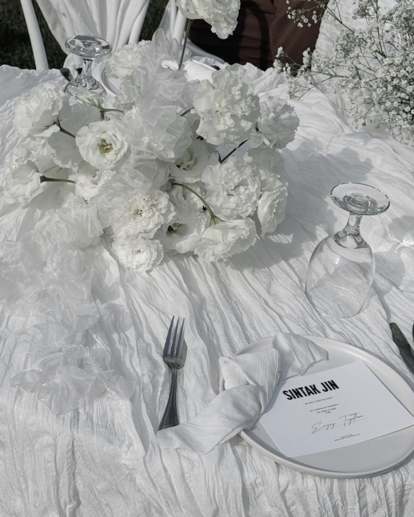 From Pink to Beige Wedding Colors for Summer | Summer 2024 Wedding Colors