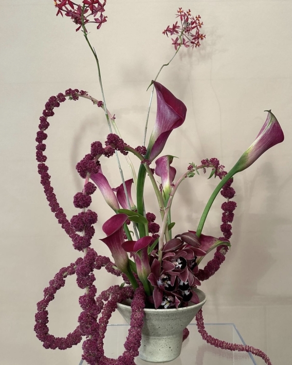 Calla Lily Arrangement Inspo | Beautiful Calla Lily Wedding Bouquets