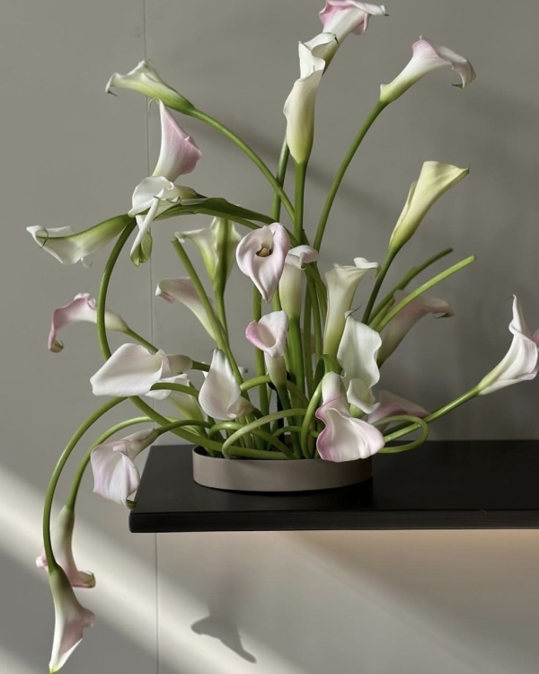 Calla Lily Arrangement Inspo | Beautiful Calla Lily Wedding Bouquets