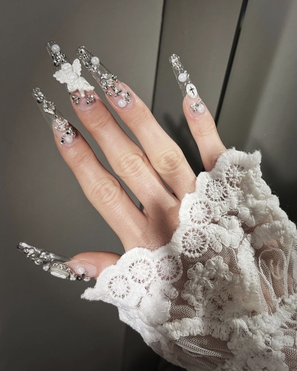 Beautiful Bridal Nail Designs for 2024