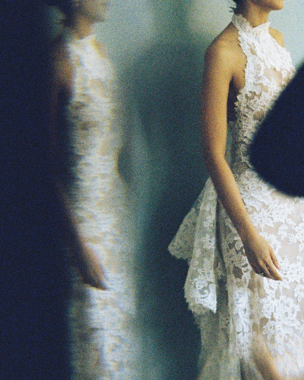 Chic Bangkok Wedding | Gorgeous Blueberry Wedding Cake